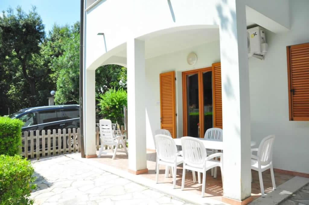 Residence Villa Clara San Vincenzo Zewnętrze zdjęcie